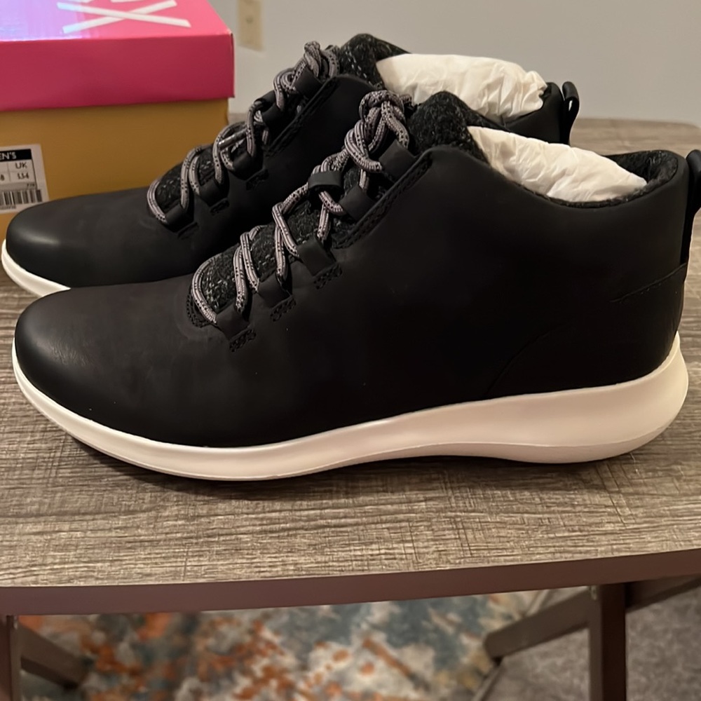 NIB Aetrex Nicole Black leather boot